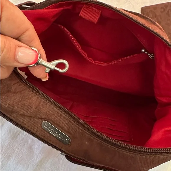 BAGGALLINI Everywhere Brown Crossbody Purse - Picture 11 of 15